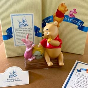 Pooh & Friends collectible “Friendship is the sweetest kind of sharing’.